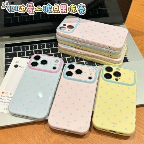 马卡龙满印小波点适用iPhone16promax手机壳苹果14华为mate80VIVOs50小米17pro全包opporeno15红米k90荣耀500