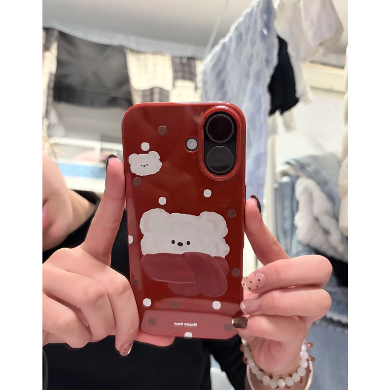 秋冬红围巾小熊适用苹果16promax手机壳iphone14pro新款13创意卡通12日韩17pro可爱15promax防摔15酒红果冻壳