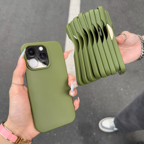 橄榄绿小众高级感硅胶手机壳简约