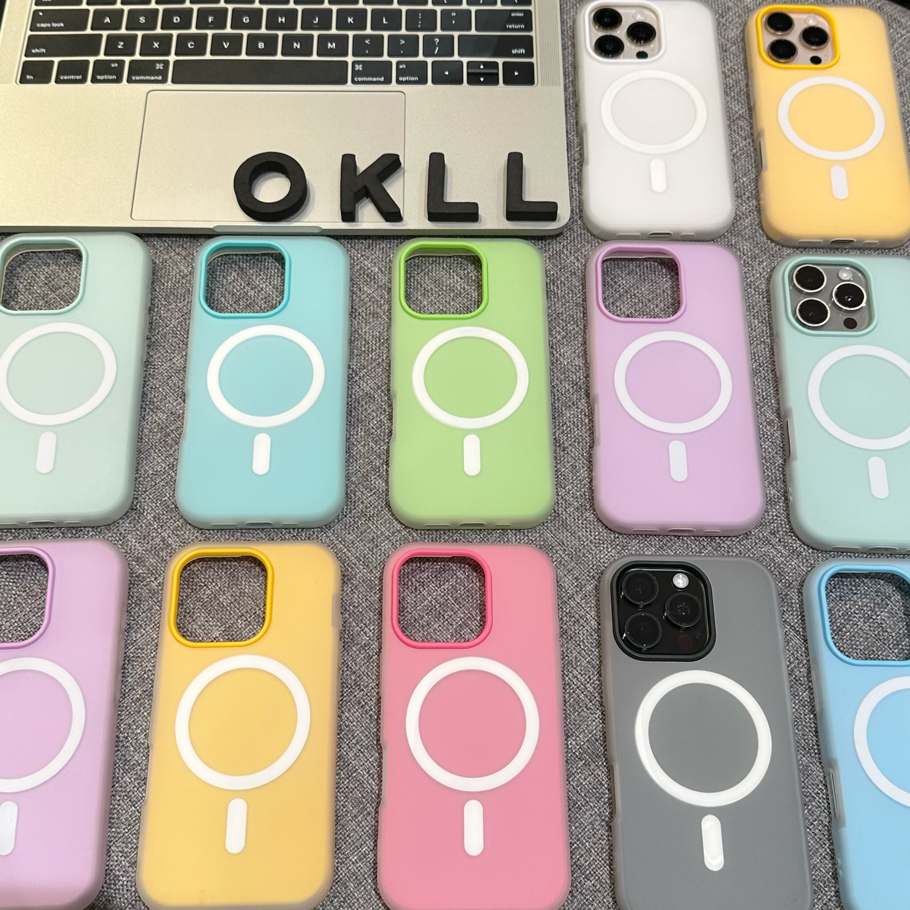 多巴胺果冻磁吸适用iPhone17ProMax手机壳苹果16pro时尚14pm保护套13软壳15华为mate70荣耀vivoppofindx8小米