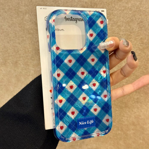 蓝格爱心适用苹果15promax手机壳