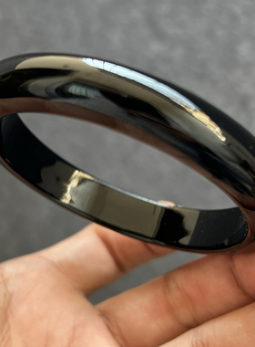 天然玛瑙手镯女款冰透玉髓黑金刚水墨钢琴黑镯子女饰品62口径