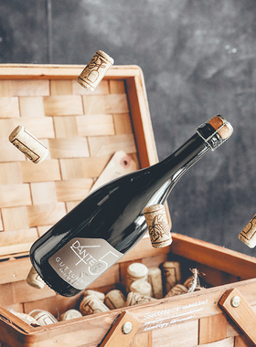 意大利年鉴90分 评分酒丨半甜微气泡红葡萄酒 清爽不腻12.5度微醺