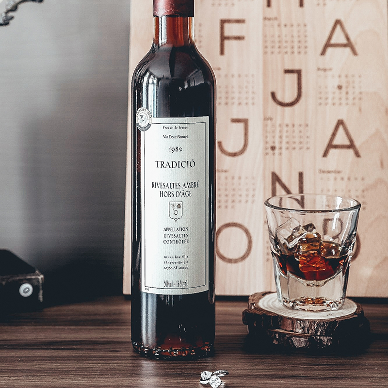 82年法国天然vdn丨甜白葡萄酒