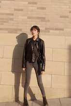 好质感复古单排扣翻领皮衣短外套 两色 女 VNOOK2019春秋季 新款