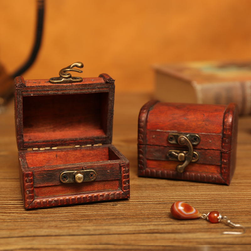带锁带锁木质迷你储物盒复古风