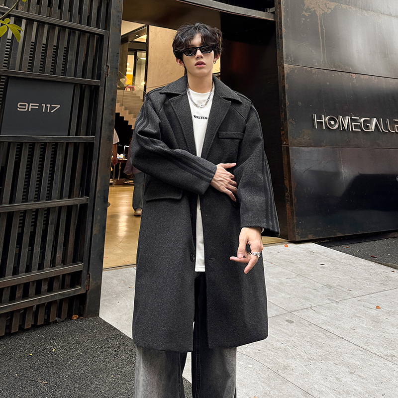 现货潮牌三条杠毛呢大衣男加厚中长款呢子风衣外套DY001-P108深灰，男装风衣，电商A456（原C415）