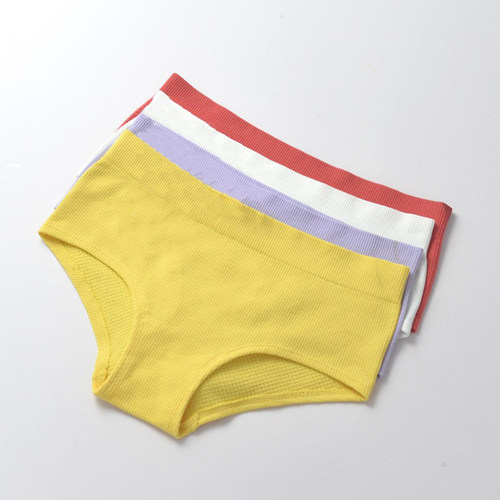 推荐优质中腰包臀三角内裤舒适女锦纶弹力特大超大码34XL满19包邮