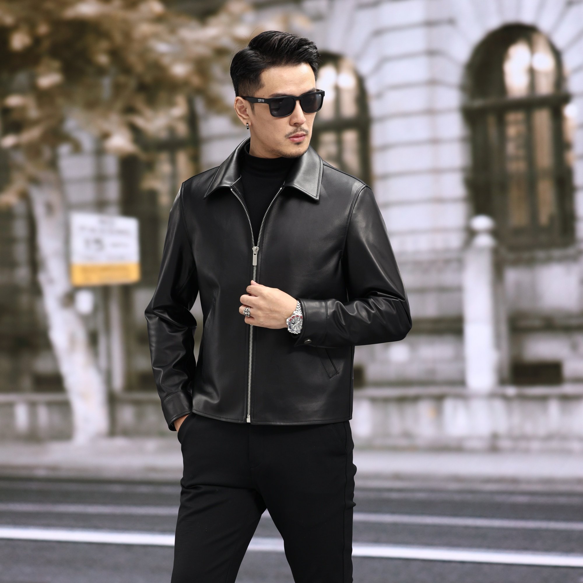 头层皮翻领中年羽绒服短款外套