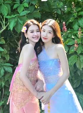 西双版纳旅拍影楼主题傣族服装网红写真升级款民族套装泰国服装女