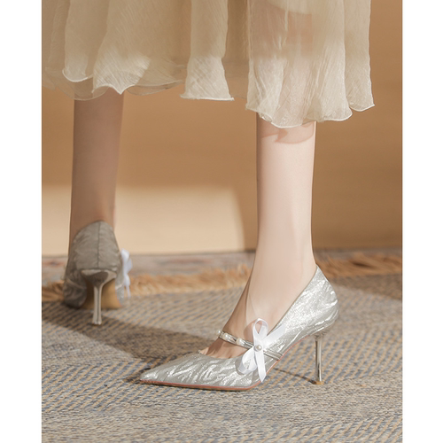 高跟鞋日常百搭不累脚新娘鞋细跟