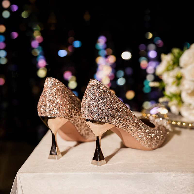 婚鞋绝美水晶高跟鞋细跟2025新款新娘鞋女法式秀禾婚纱两穿不累脚,女鞋,浅口单鞋,淘宝优惠券,粉丝福利购,淘宝优惠卷