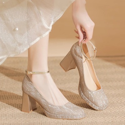 【高级感】订婚礼服鞋不累脚