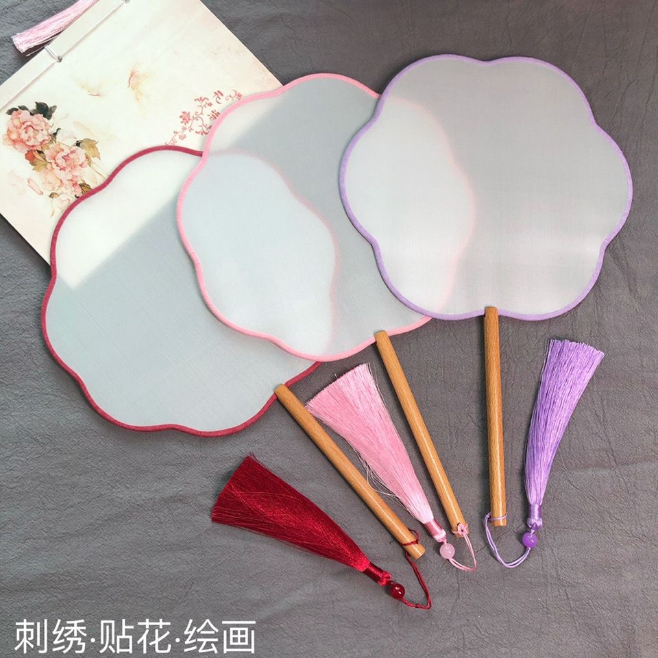 真丝团扇加厚空白加长柄熟绢工笔画刺绣秀禾新娘贴花圆扇古典扇子