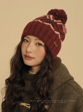 费尔岛风复古红色毛线帽女秋冬保暖护耳针织帽显脸小包头冷帽