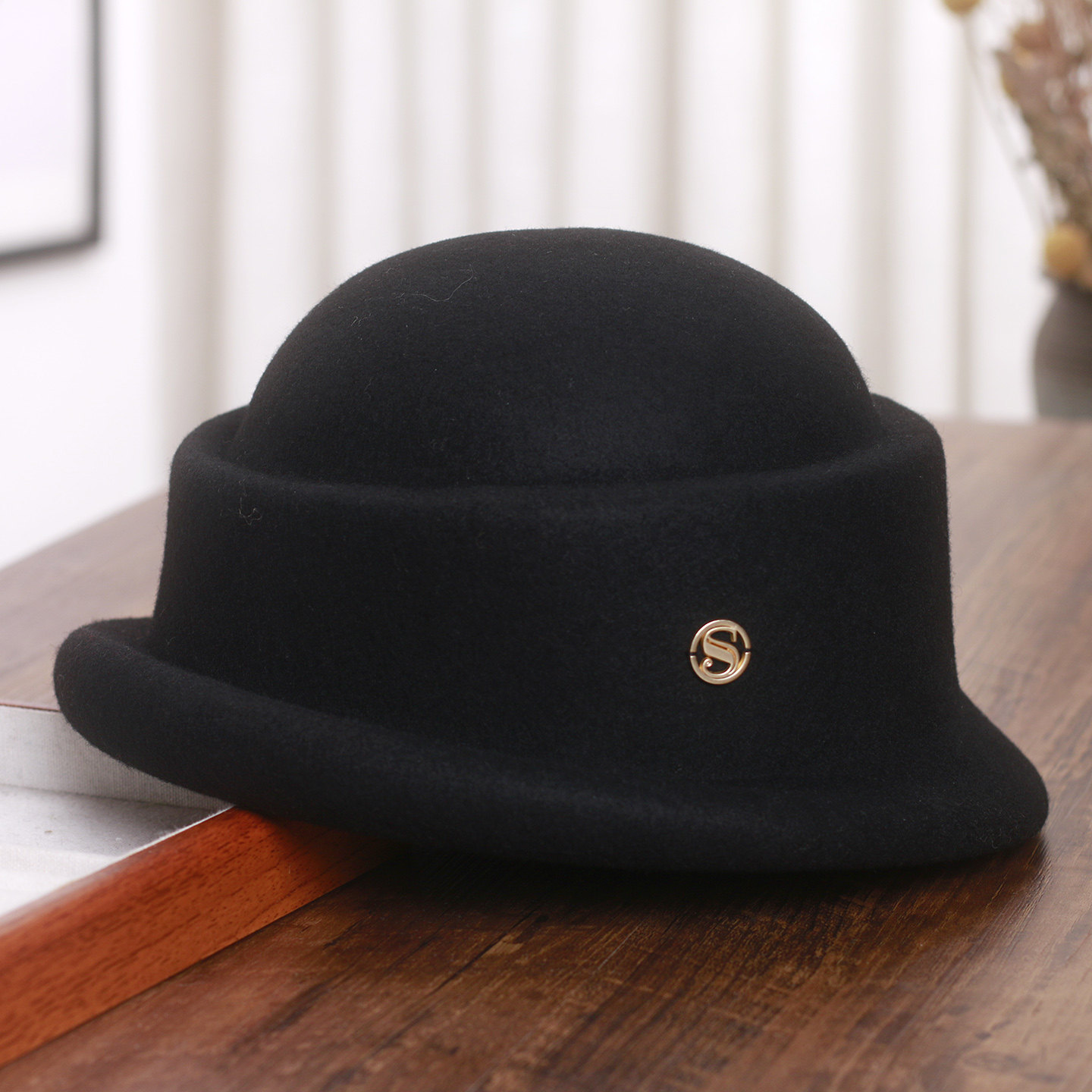 法式千金黑色卷边羊毛礼帽女秋冬高级感显脸小渔夫帽气质名媛盆帽,服饰配件/皮带/帽子/围巾,帽子,淘宝优惠券,粉丝福利购,淘宝优惠卷