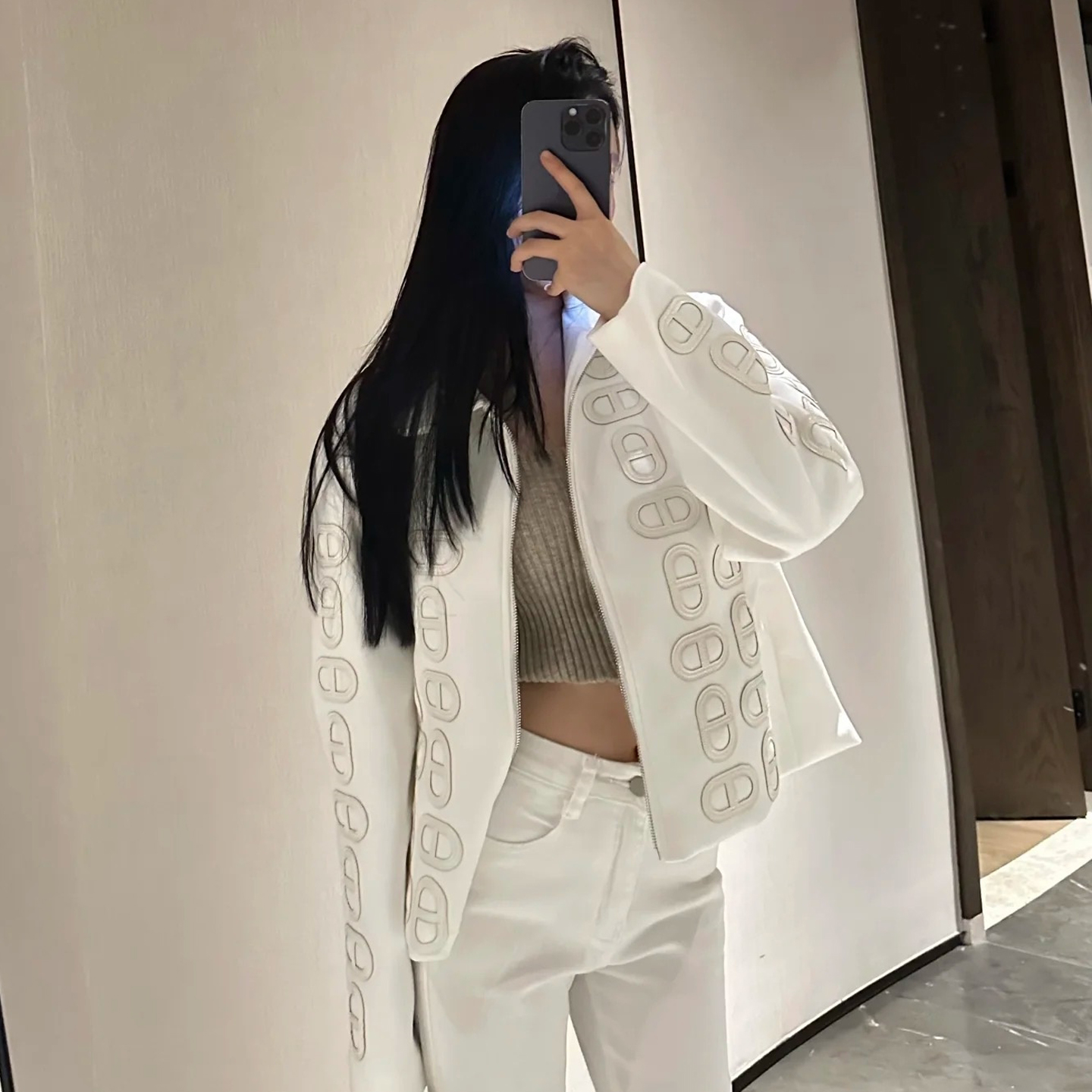 奢华H家猪鼻子刺绣加厚毛呢外套