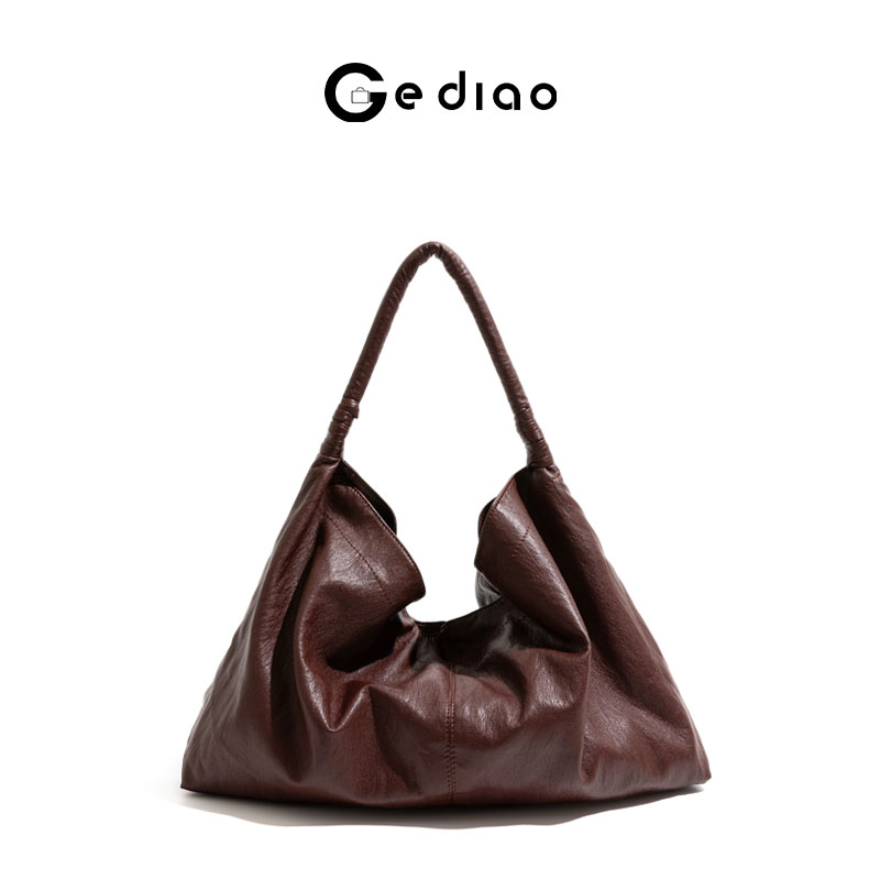 复古轻奢质感软皮红色女包2025