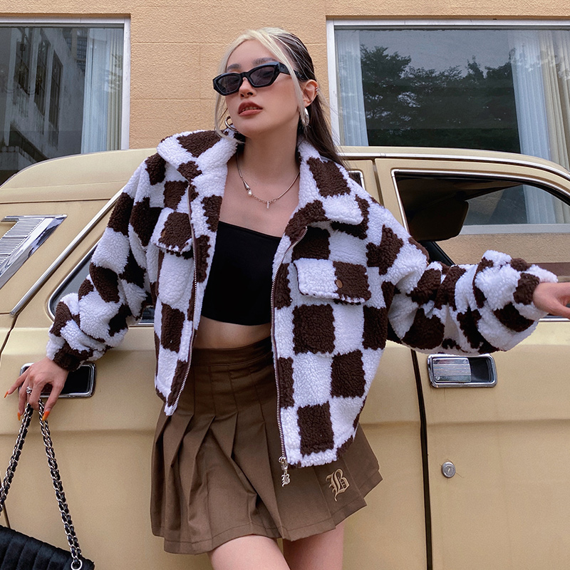 BeerBro美式复古棋盘格短款外套女秋冬欧美街头辣妹羊羔绒上衣潮