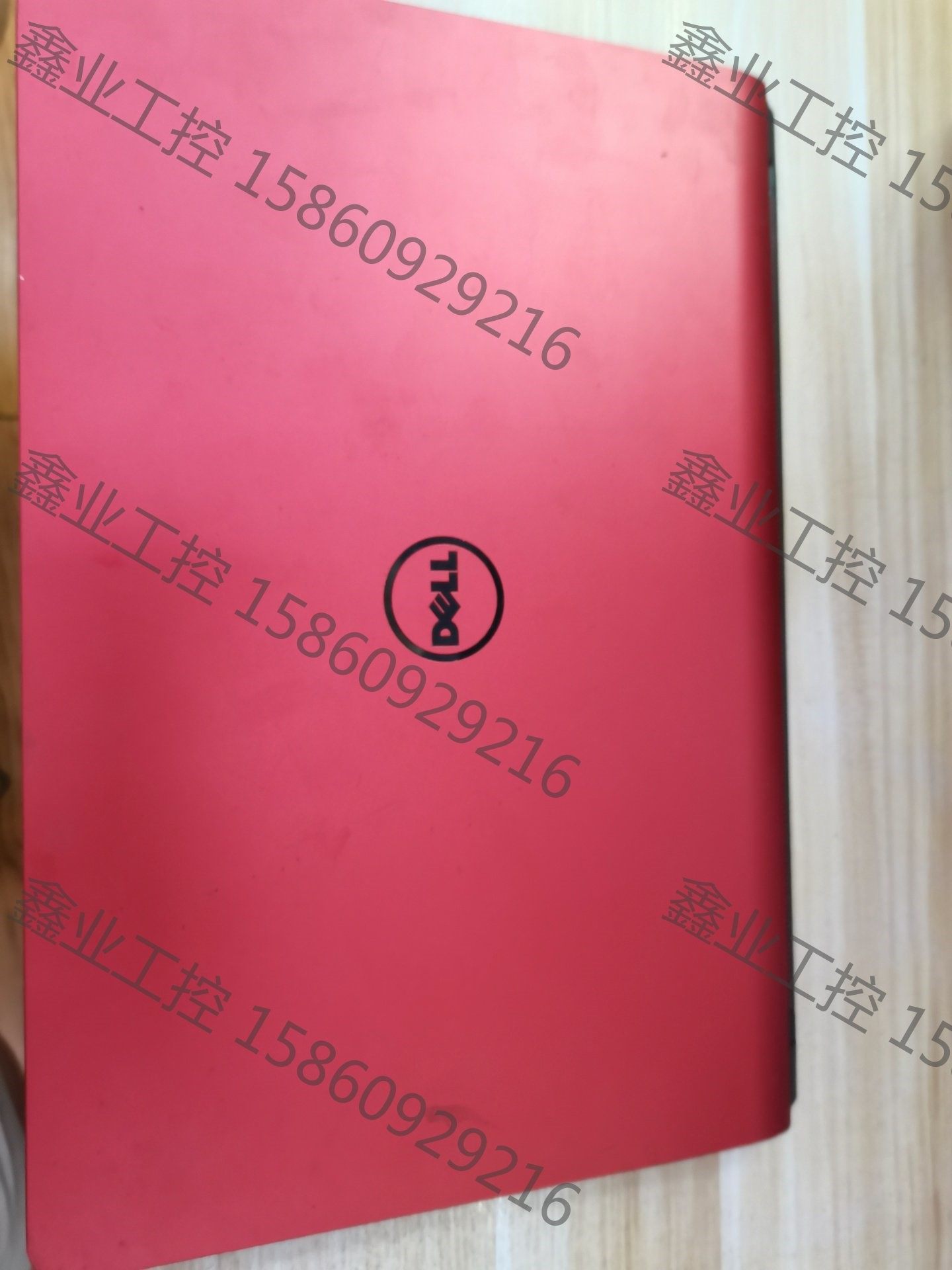 戴尔7557游匣  红色  使用没问题