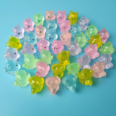 夜光小松鼠迷你树脂小摆件