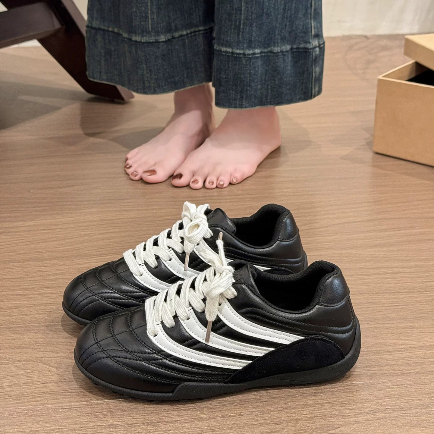 法国黑色德训鞋女款2026新款秋季百搭内增高女鞋厚底软底阿甘鞋子