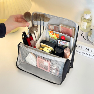 化妆包女大容量可站立式分区外出便携旅行眼影刷洗漱化妆品收纳包