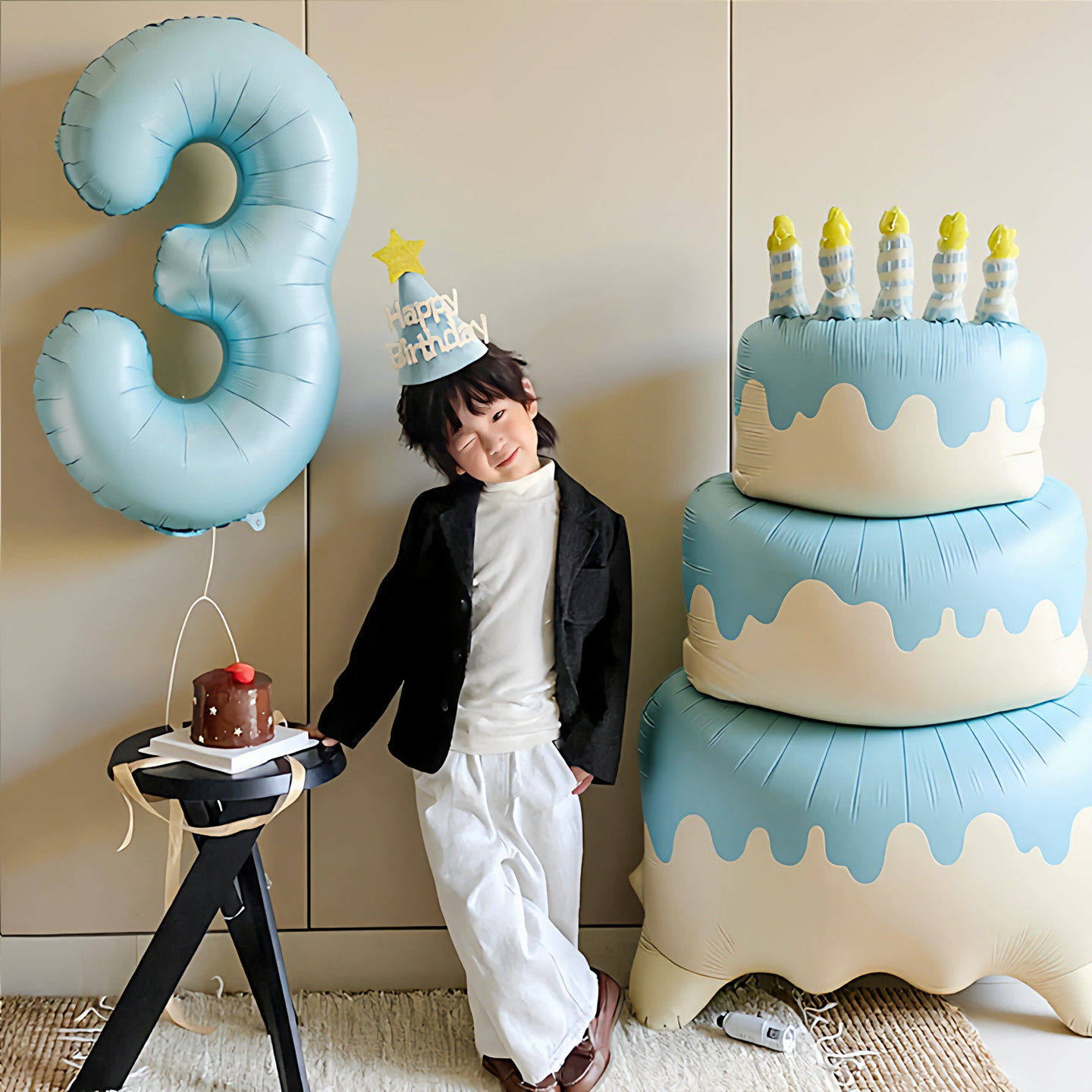 立体超大蛋糕蓝色数字气球儿童生日派对场景布置拍照氛围装饰道具