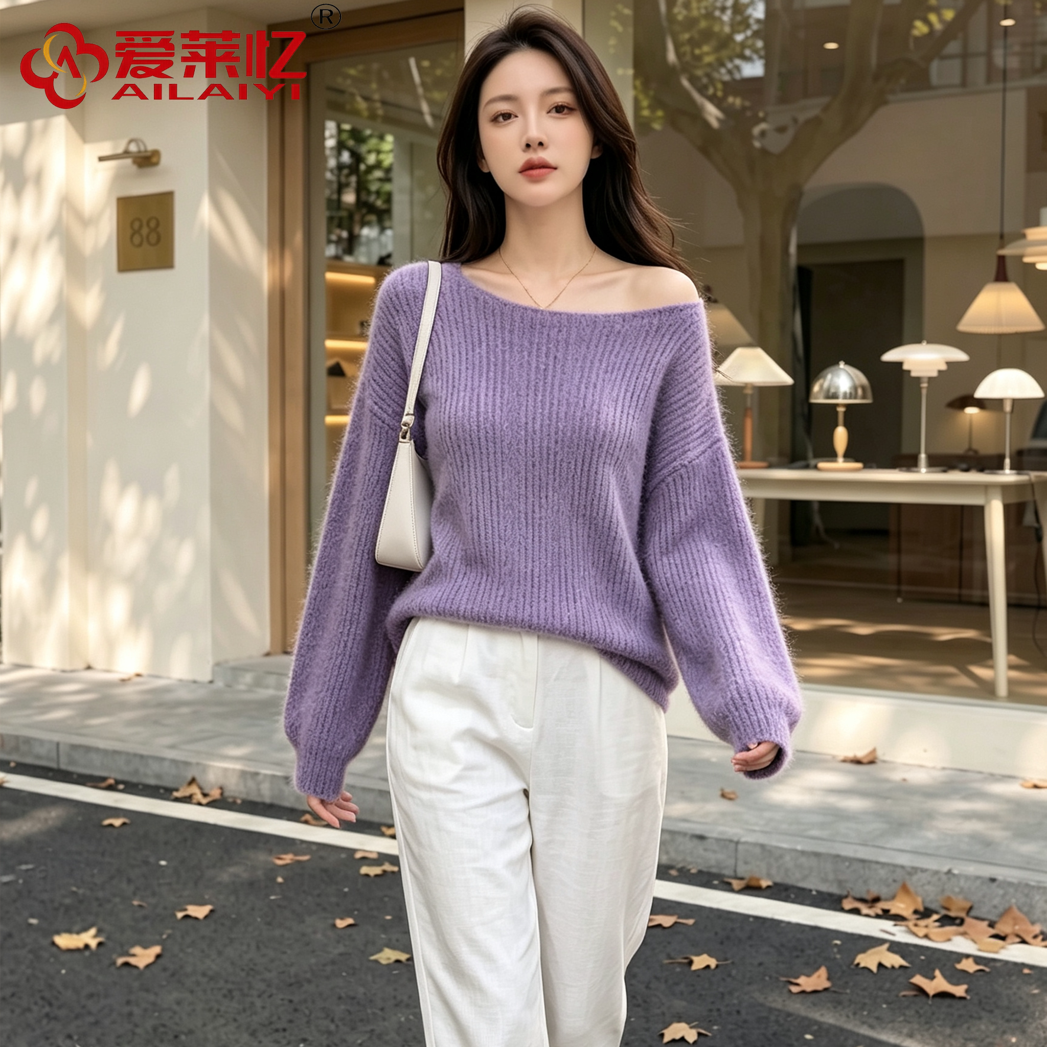 爱莱忆秋冬亮丝圆领宽松毛衣女