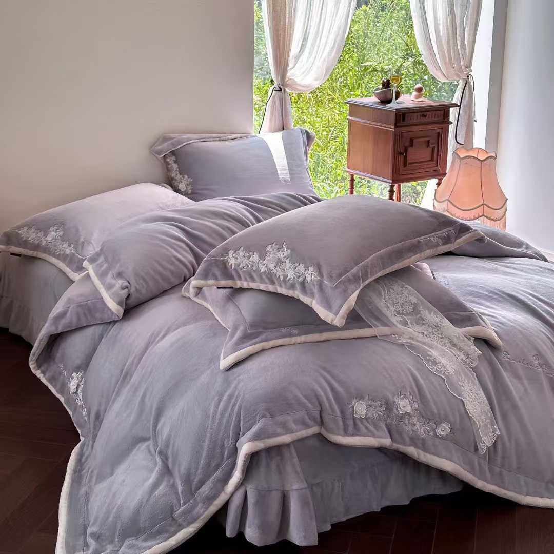高档石墨烯加厚牛奶绒四件套床单刺绣简约裸感绒保暖床上用品冬季,床上用品,床品套件/四件套/多件套,淘宝优惠券,粉丝福利购,淘宝优惠卷