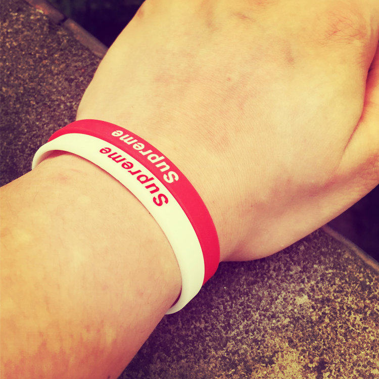 励志情侣腕带欧美手环美国原创潮牌supreme男女运动能量硅胶手环