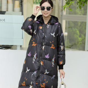 羽绒服女2025年新款90白鸭绒轻薄保暖黑色显瘦妈妈中长款宽松外套