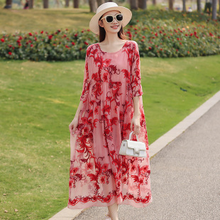 真丝桑蚕丝连衣裙女高级感轻奢刺绣大码宽松180斤遮肚显瘦沙滩裙