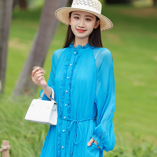 桑蚕丝连衣裙2025年新款时尚减龄高级感轻奢收腰显瘦茶歇度假长裙