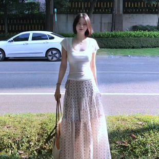 设计感小众正肩U领纯棉短袖 显瘦百搭上衣 T恤女夏辣妹短款 收腰修身