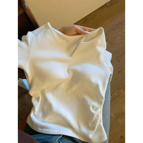 短款修身V领德绒打底衫女