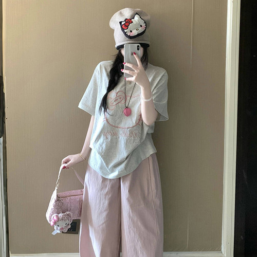 宽松刺绣Hellokitty短袖T恤女