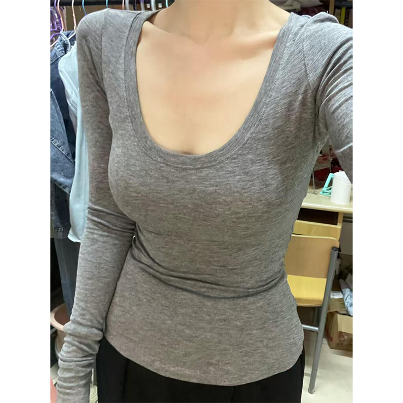 辣妹短款修身U领纯棉长袖T恤