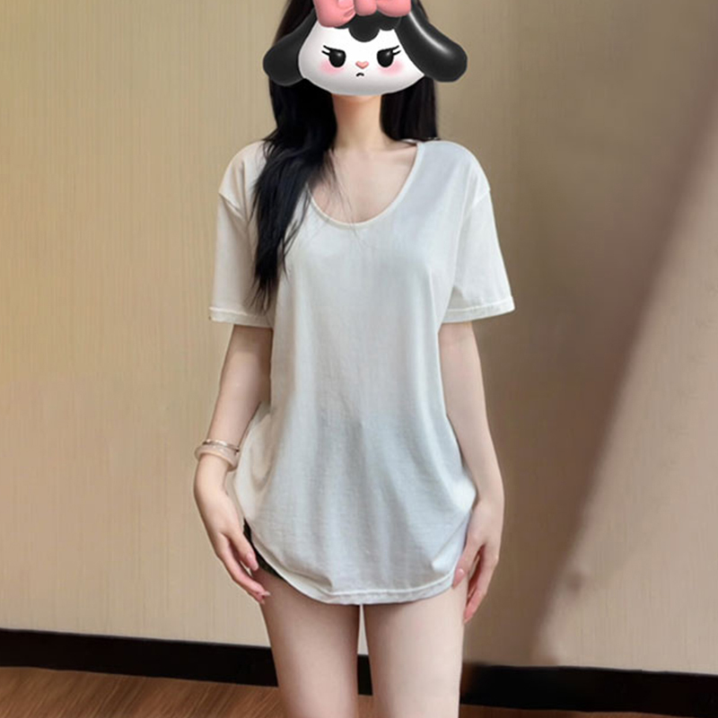 宽松百搭V领宽松短袖T恤女