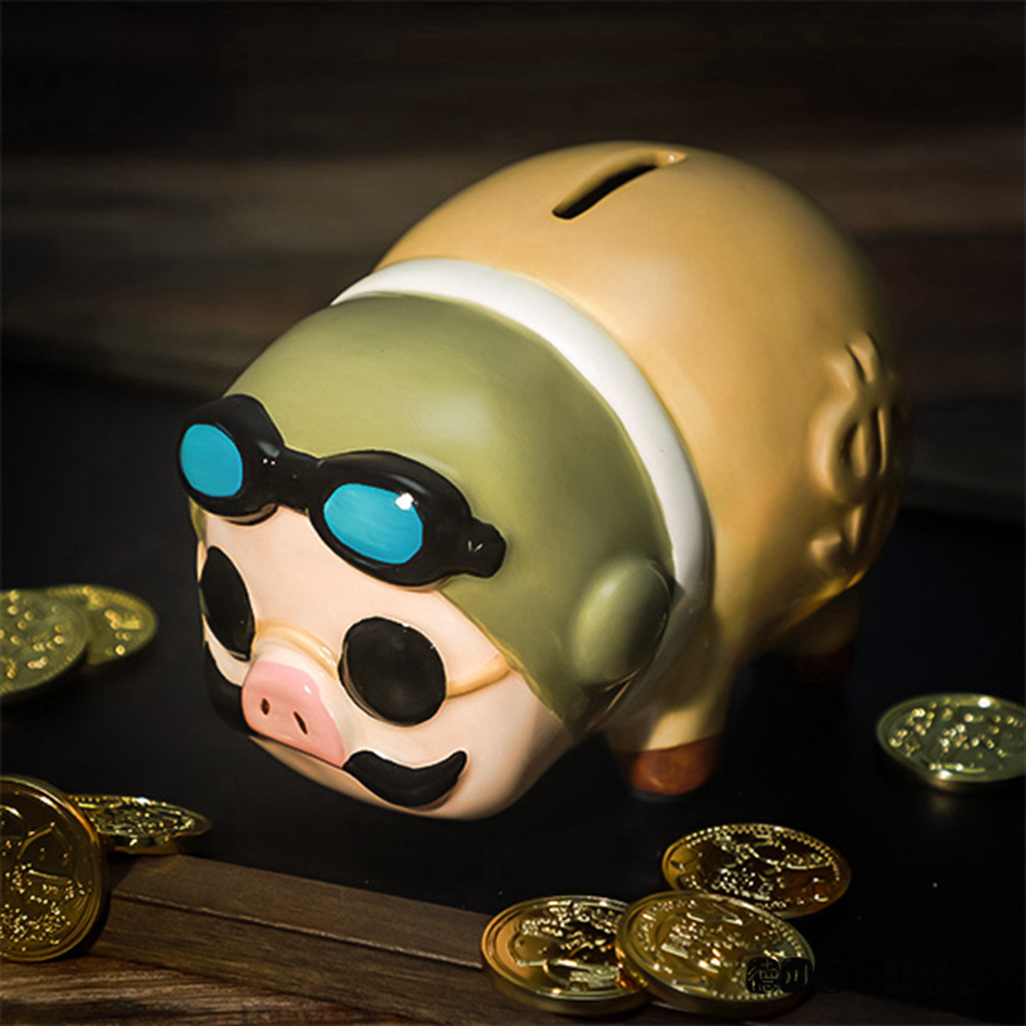 日本代购 宫崎骏 红猪 可爱 卡通 小猪 存钱罐 储蓄罐 陶瓷 摆件