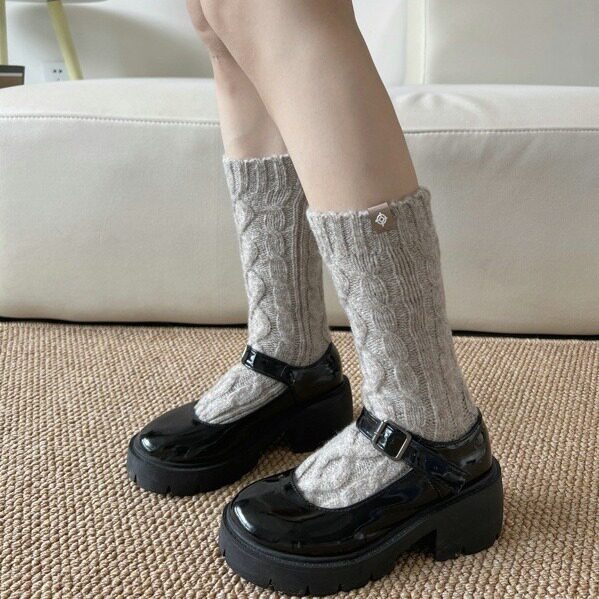 冬季新款韩国麻花条纹袜羊毛加厚堆堆袜韩版防风保暖中筒袜子女士
