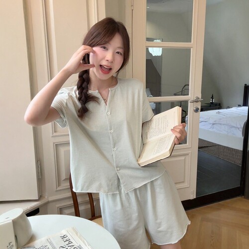 简约条纹针织纯棉睡衣女款夏