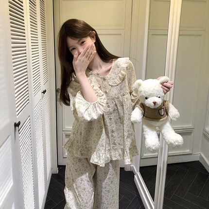 甜美碎花娃娃领蕾丝边长袖睡衣女秋冬季公主风重工宽松家居服套装
