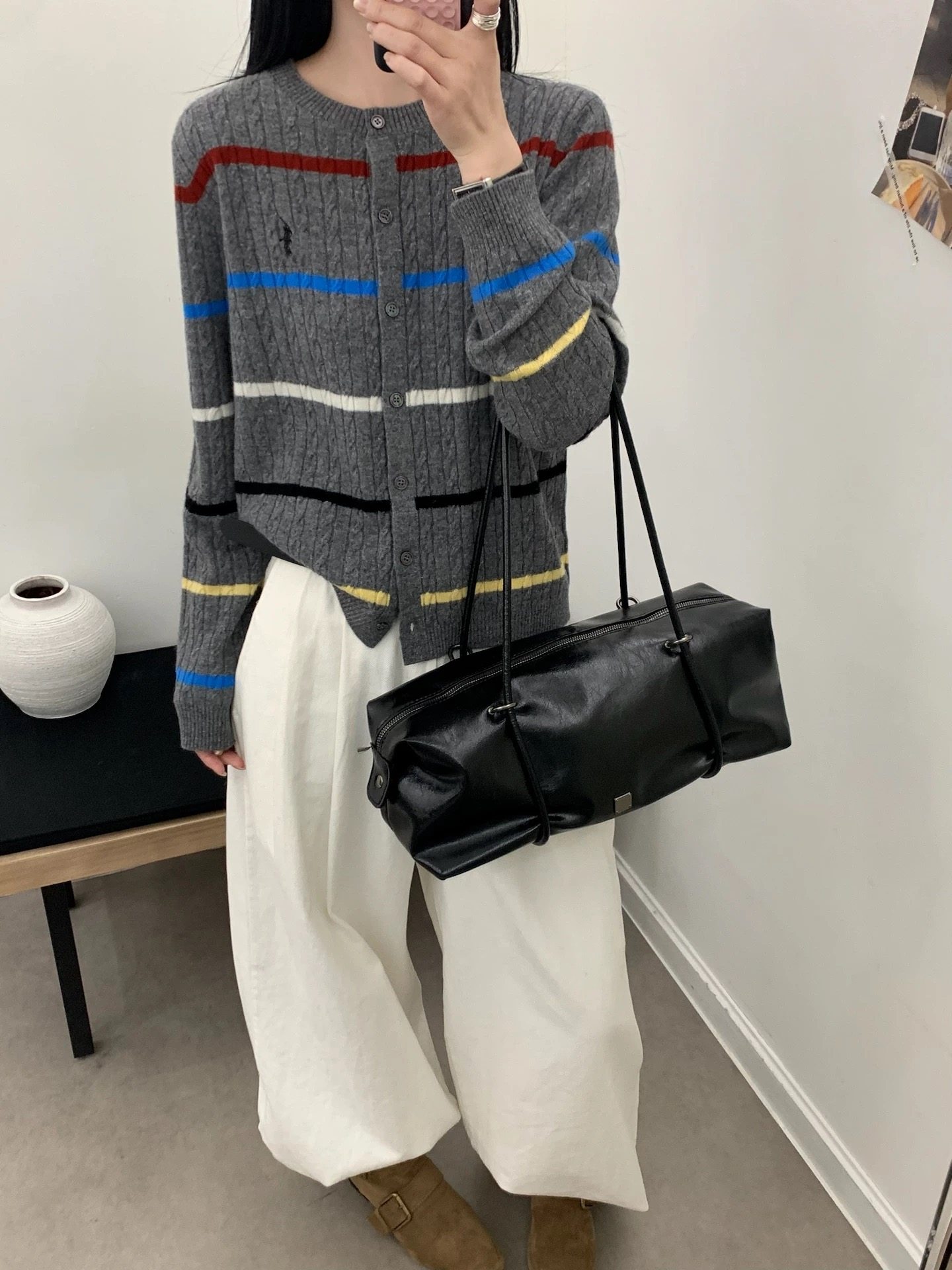 欧洲站2025冬季女圆领单排扣条纹拼色麻花纹亲肤百搭针织开衫9873