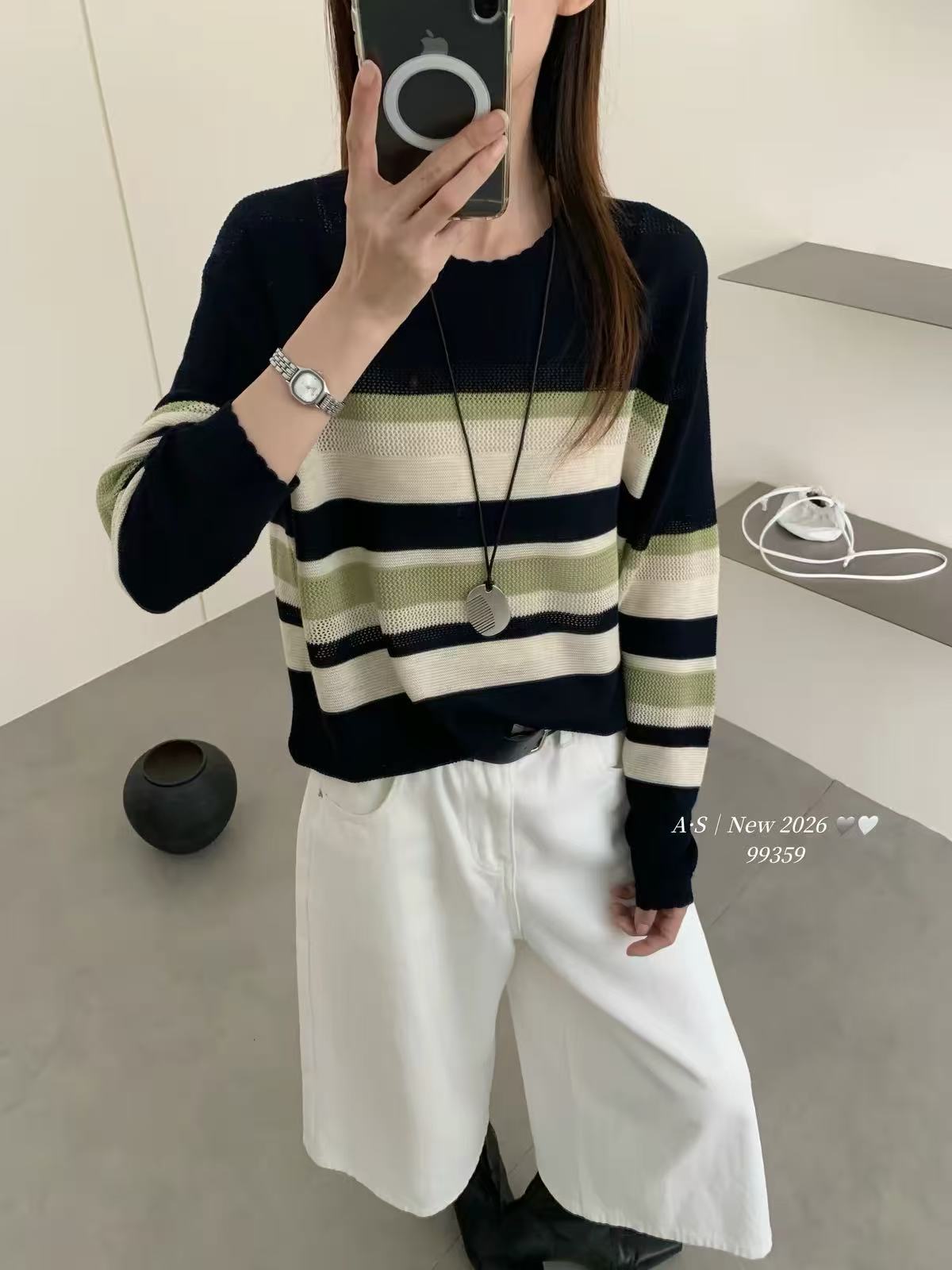 学院风撞色条纹针织衫女长袖2026早秋新款百搭宽松镂空套头毛衣潮