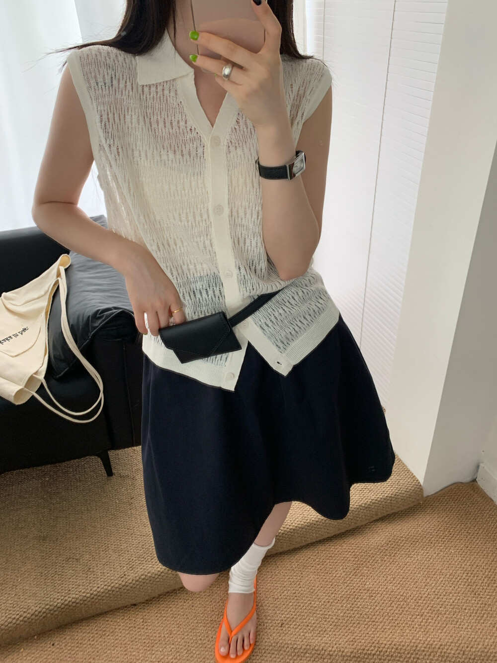 韩系镂空钩花翻领无袖针织开衫女欧货夏季新款高品质宽松显瘦上衣