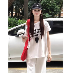知名度SHOP 白色斜肩短袖T恤女装夏季字母印花设计感小众别致上衣