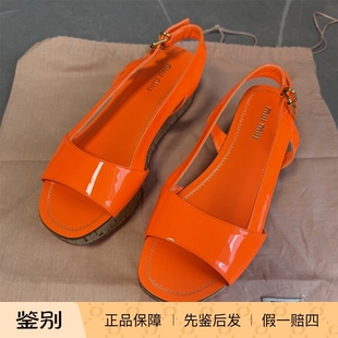 样品微瑕特价 现货 Miu Miu 缪缪女款  夏季镂空漆皮厚底露趾凉鞋