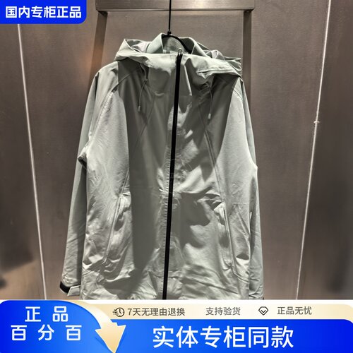 DESCENTE/迪桑特26秋冬女款三合一摇粒绒内胆梭织外套D5492STH50