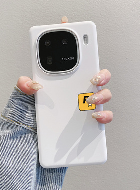 适用IQOO15手机壳IQOO13半包硬式白色外壳iqoo12潮流酷系z10turbo+新款11s裸感风超薄neo10Pro男生neo9日系Z9